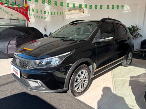 FIAT ARGO 1.3 FIREFLY FLEX TREKKING CVT FIAT ARGO 1.3 FIREFLY FLEX TREKKING CVT